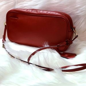 💯 Authentic Prada shoulder bag 🍀